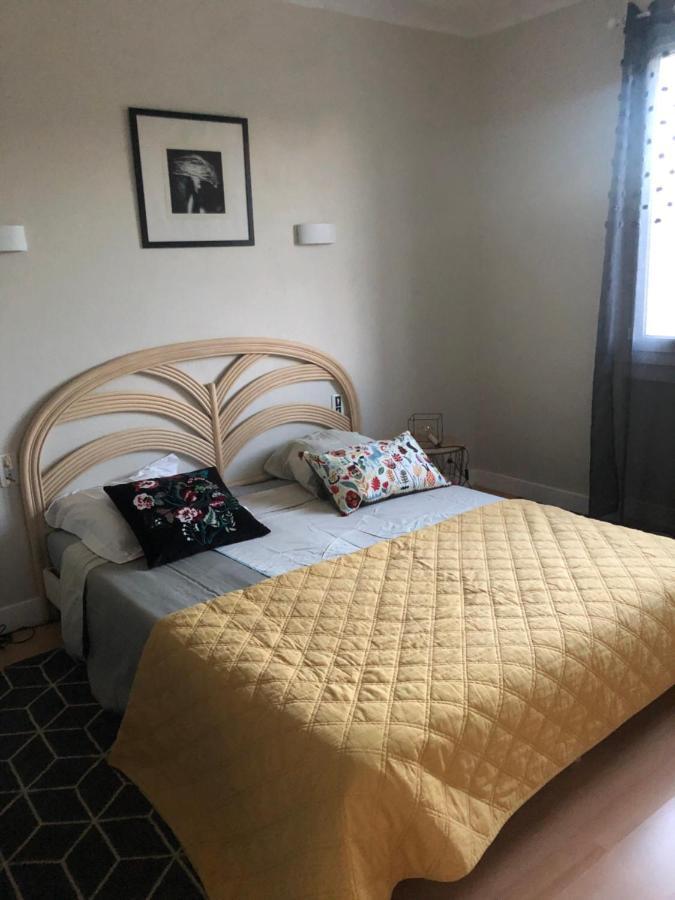 Condrieu Comme A La Maison กงดรีเยอ ภายนอก รูปภาพ